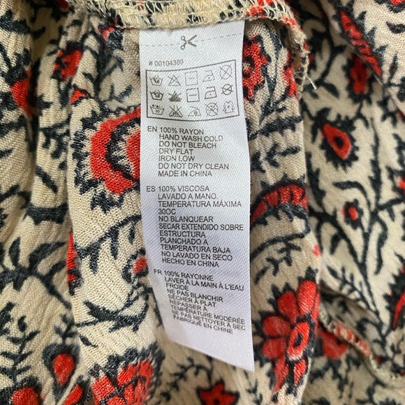 Forever 21 Red and Black Floral Skirt - Picture 8 of 9